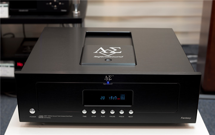 来自枫叶国的顶级设计legedndsoundFantasyCD机