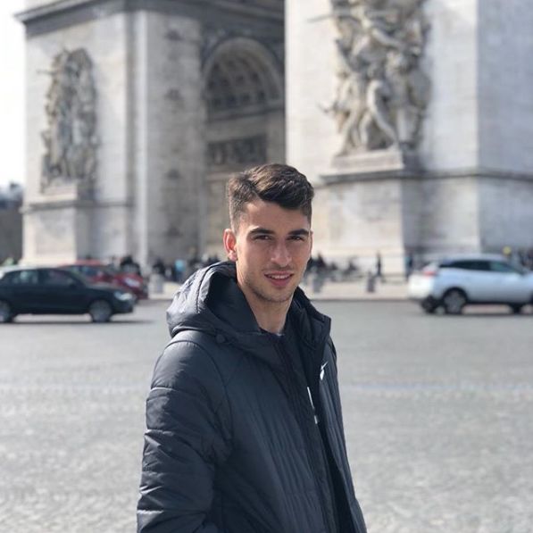 Marc下这个名字，他叫罗卡