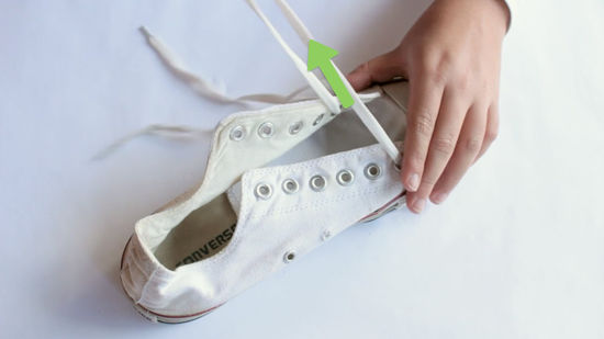 帆布鞋怎么清洗才干净呢,帆布鞋怎样清洗才是正确的