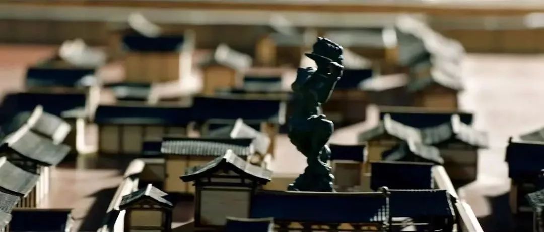 脸上有疤却很帅的男人,脸上有刀疤的男人都是什么人