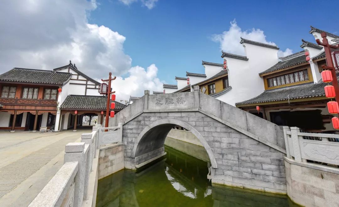 奇积乐园工程队发生巨大冲突 (奇积乐园第一集)