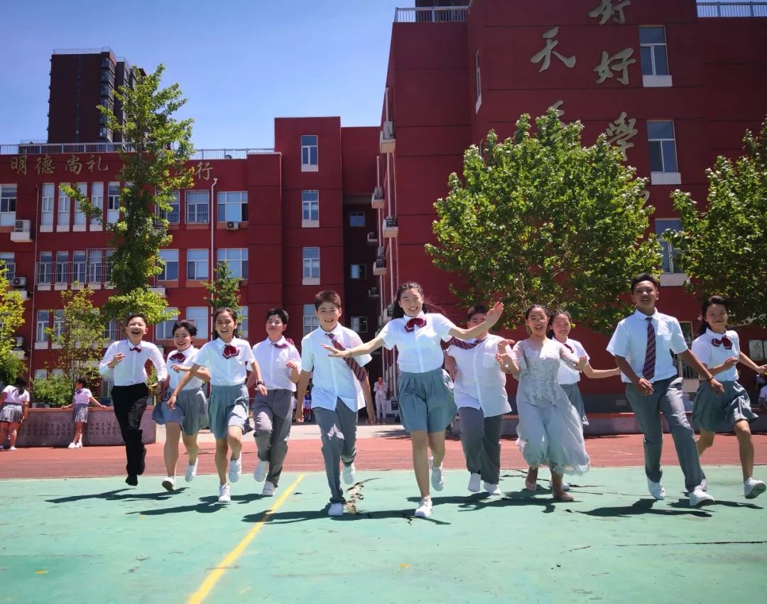 宿舍有创意的毕业照,北大创意毕业照