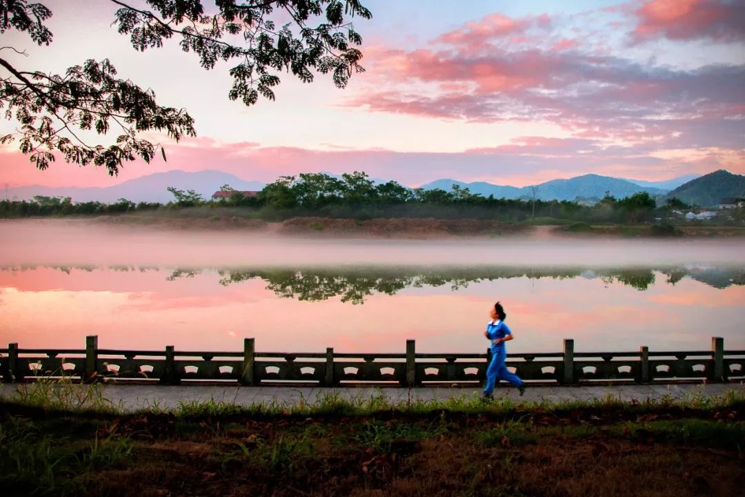 如果这世上真有桃花源,如果世间真的有伊甸园