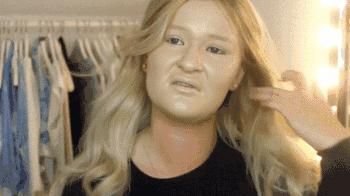 头皮发痒爱出油是什么引起的,头皮出油严重痒是什么原因引起的