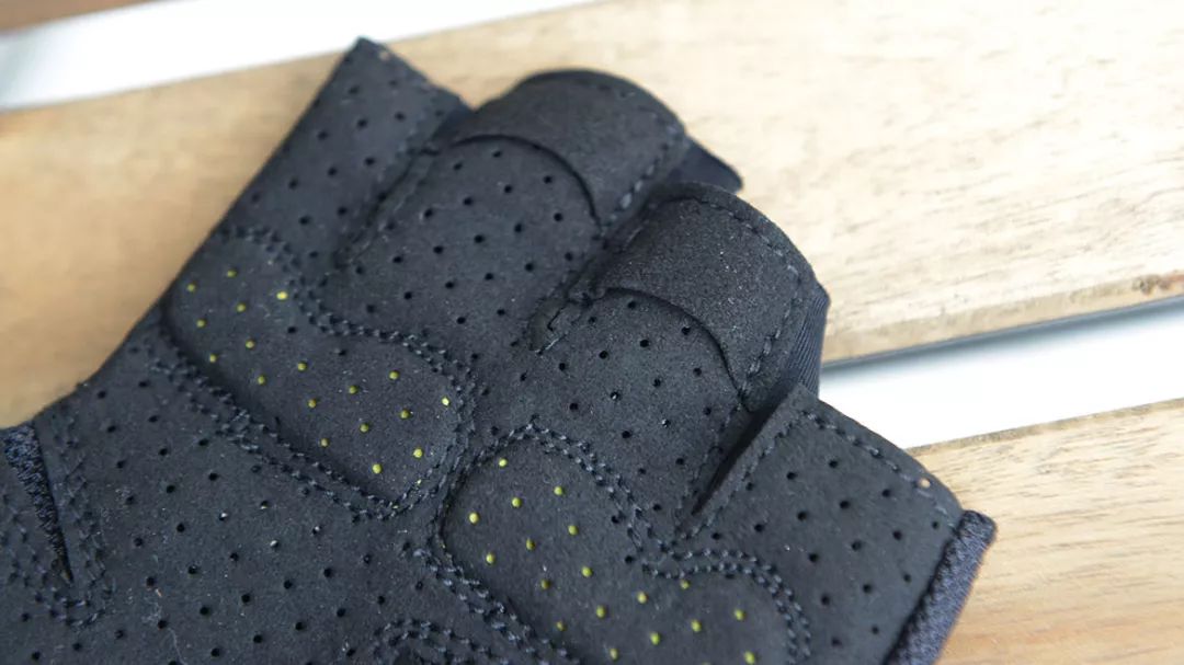 grcxrd鍗婃寚楠戣鎵嬪,渚垮疁鍙堟湁鎺掗潰鐨剆uv