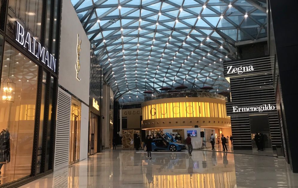 百货业的没落 (百货业怎样发展)