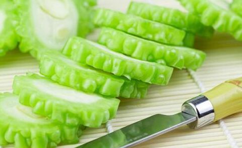 大热天喝白开水没劲？加这些料，好喝又有益