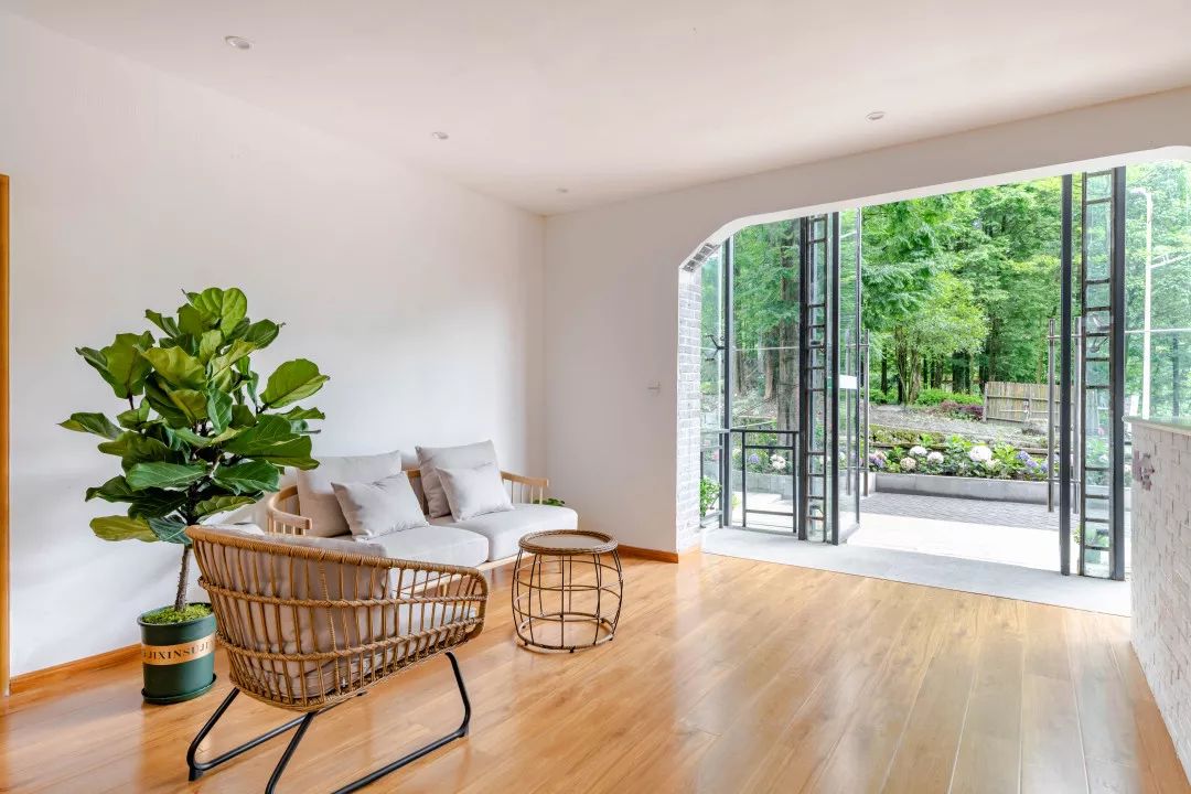 民宿一隅小院,民宿依山傍水清幽静谧