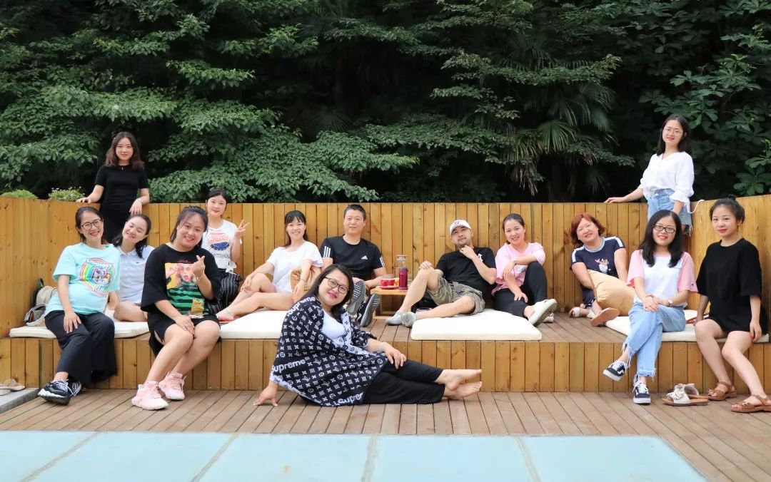 民宿一隅小院,民宿依山傍水清幽静谧