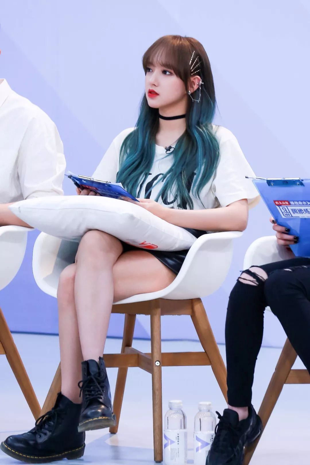 程潇头发颜色好看,程潇头发颜色粉