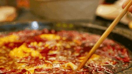 口腔溃疡痛的吃不下饭,口腔溃疡吃火锅就好了