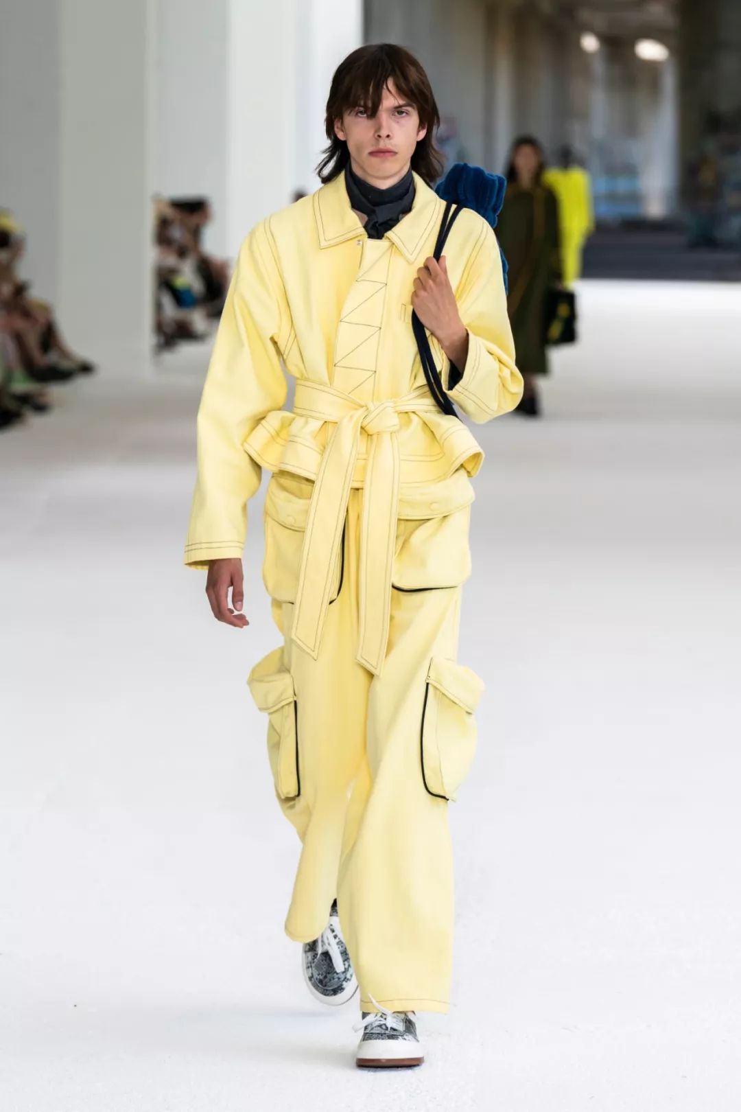 20年春夏男装流行色,2020国际服装春夏男装色彩配比