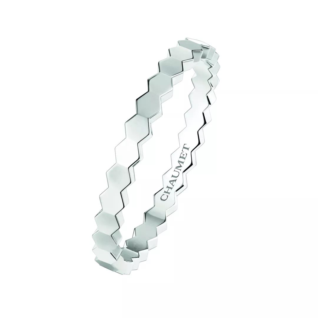 什么品牌的戒指值得买,什么牌子的戒指值得买