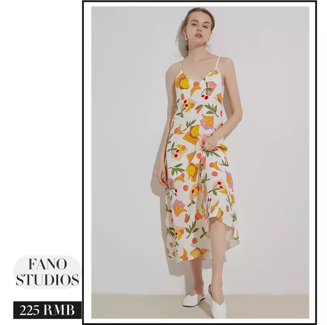 每次穿上这件衣服，总感觉自己瘦了很多