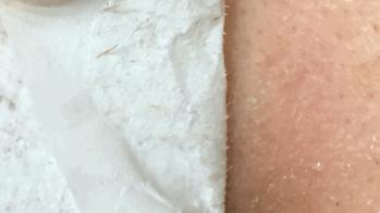 画面极度舒适！十几年顽固老黑头，30秒彻底连根拔起！毛孔畅快呼吸原来是这种感觉