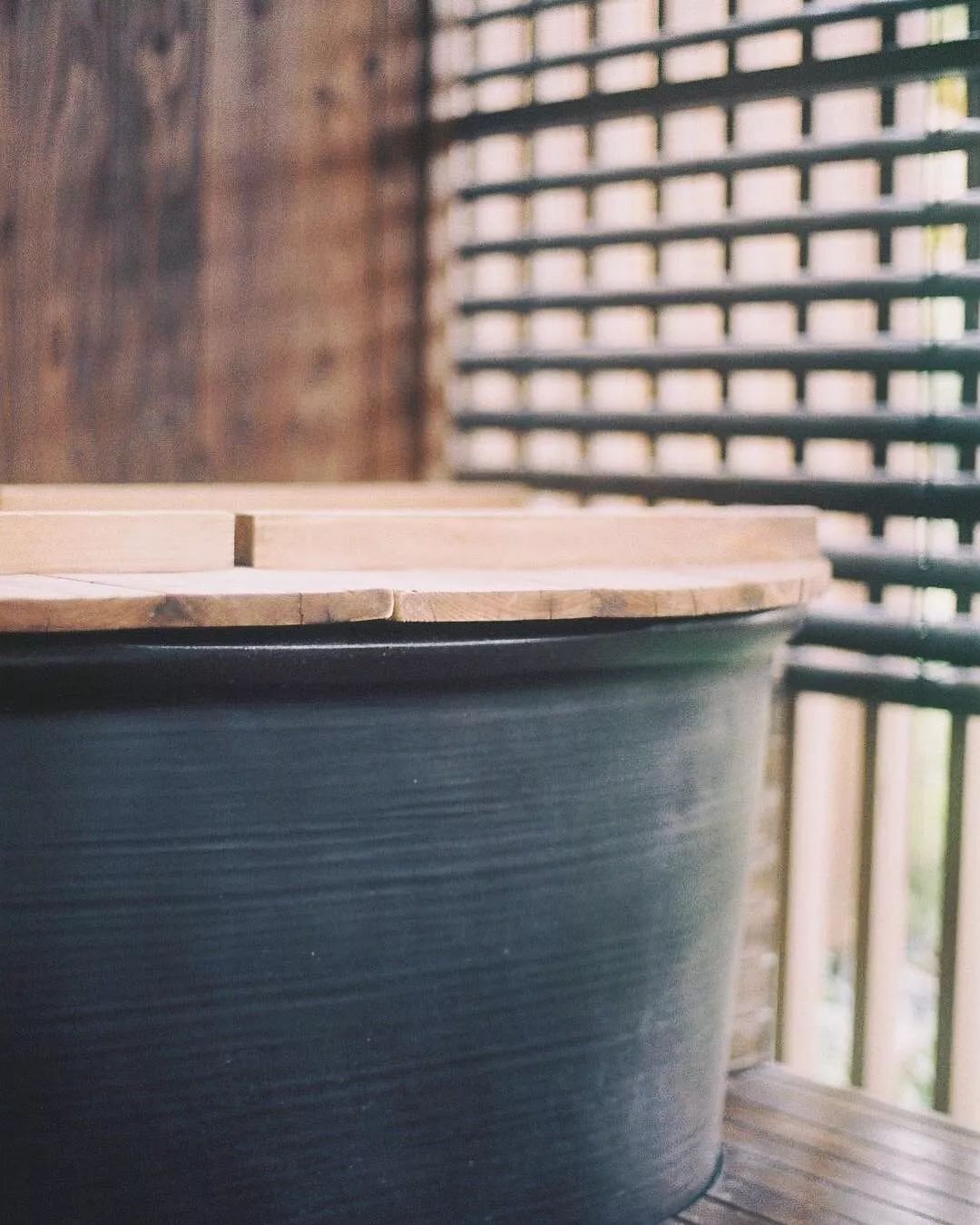 藏于山水间的温泉酒店推荐,海螺沟温泉度假酒店推荐