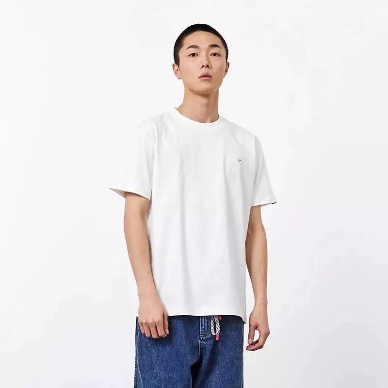 aj1low黑白黑红脚趾搭配,aj4酷灰脚感怎么样