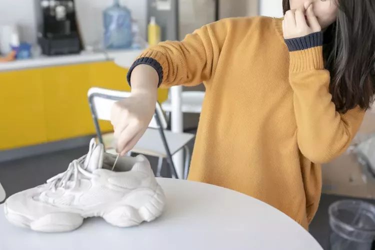 最可以让脚变臭的袜子,有哪些好用不会脚臭的袜子