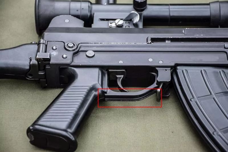 03式自动步枪和95式步枪谁好,03式步枪对比95步枪