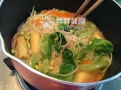 催乳下奶大骨汤炖白菜,催乳食谱粥类