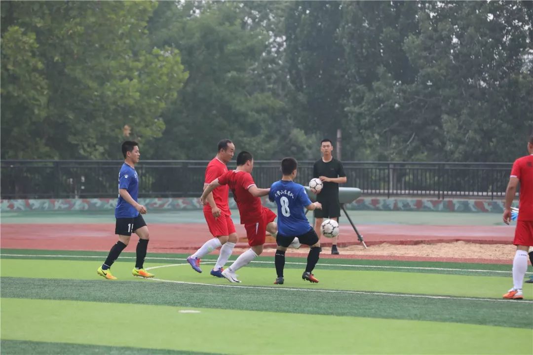 强军杯“卫士动力”业余足球比赛济南片区圆满收官，*警武**莱芜支队点球大战险胜总队机关