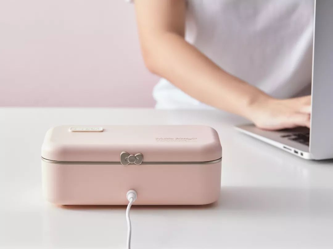 HelloKitty45周岁限定版!一只会自己热饭的便当盒|吃货爱生活