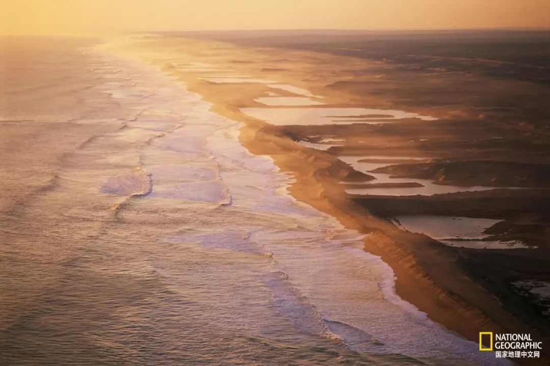 钻石本来不值钱 (假如钻石不值钱了)