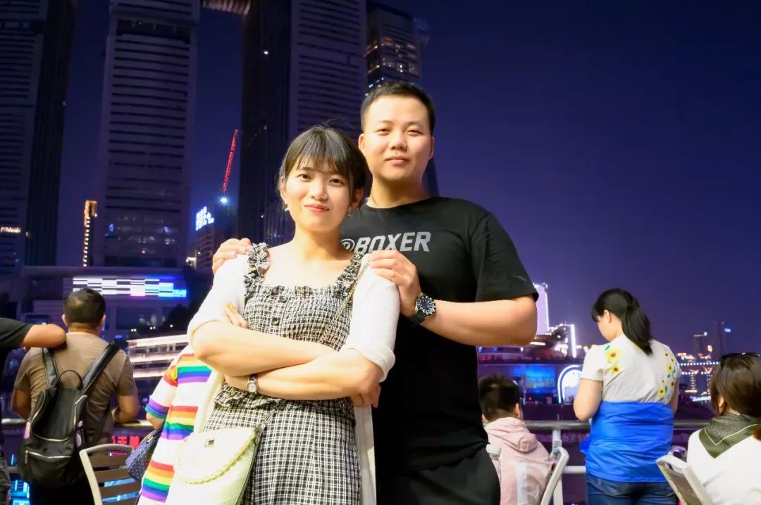 军人爱情故事,七夕军人情侣