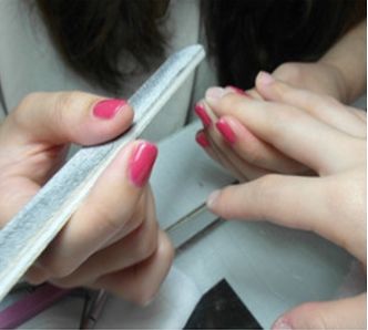 灰指甲致癌吗,灰指甲美甲的禁忌