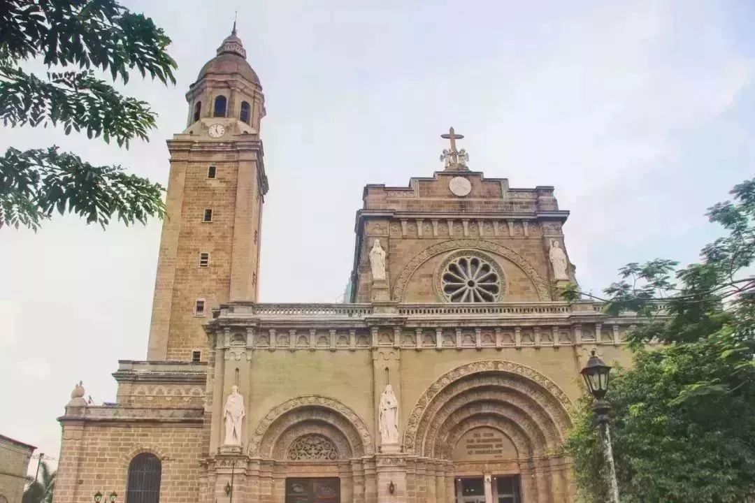 机票白菜价国际航班只要9元,直飞机票最低多少折