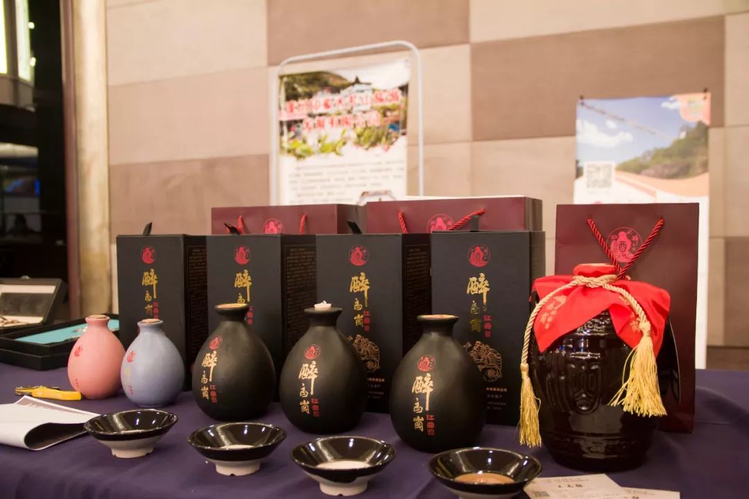 鎱㈠婕冲窞,鎱㈠鏂囨梾