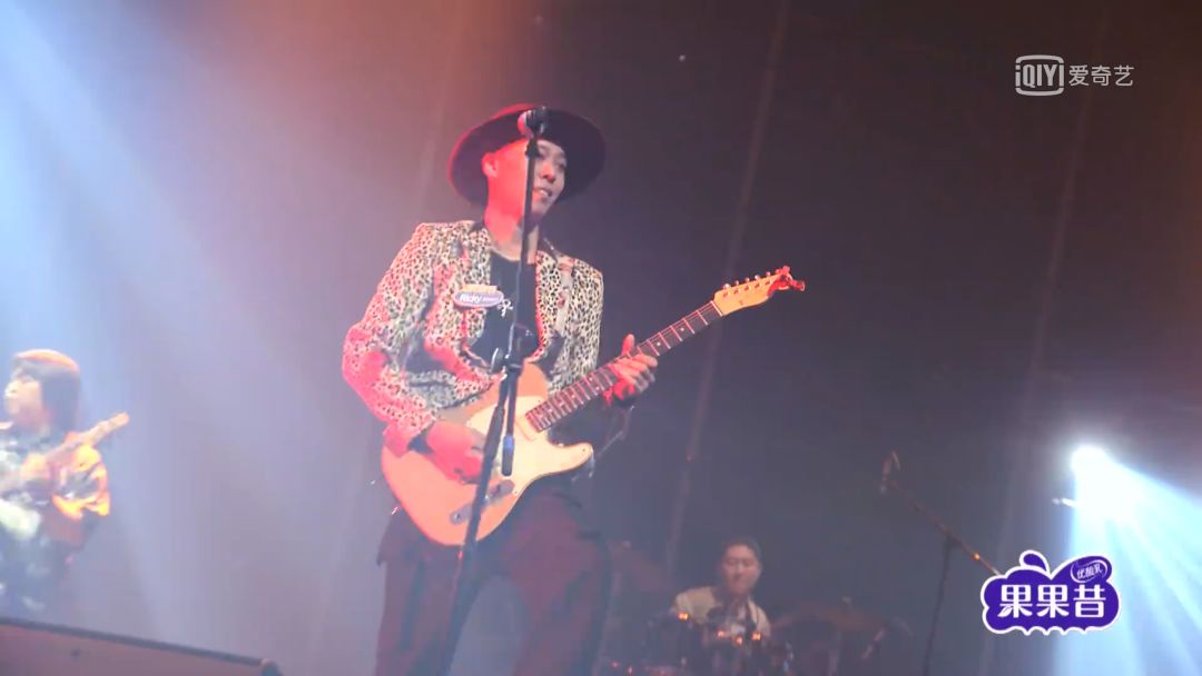 乐队的夏天|电吉他盘点：说说摇滚乐背后的专利（上）