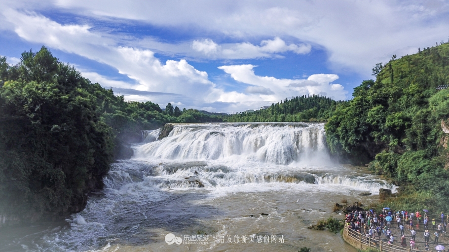 黄果树瀑布群，那些激荡在山谷里的回响