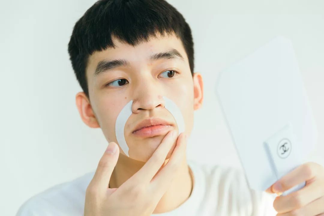 35岁了法令纹鱼尾纹眉间纹怎么办,三十岁就有眉间纹法令纹怎么办