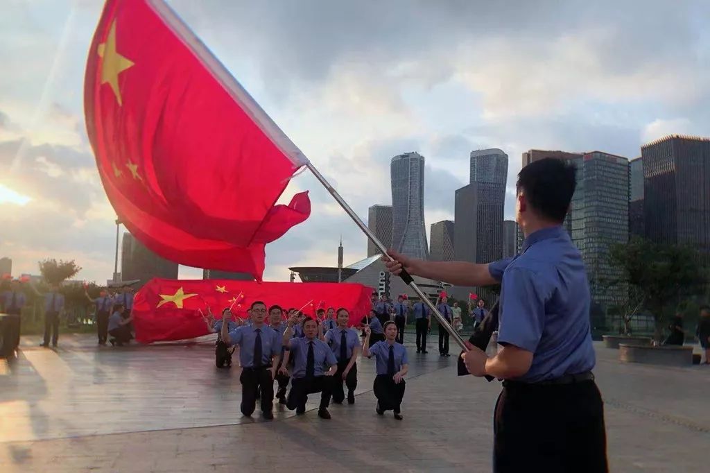 涓嶅繕鍒濆績蹇棯骞胯タ,鍌汉娉笅蹇棯姝屽敱绁栧浗