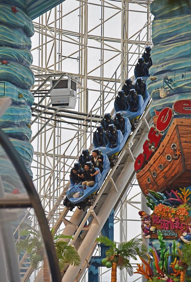 辽宁最刺激的水上乐园,抚顺皇家海洋乐园过山车