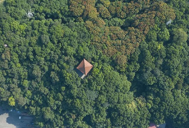 红绿蓝颜色寓意,红绿蓝的色相