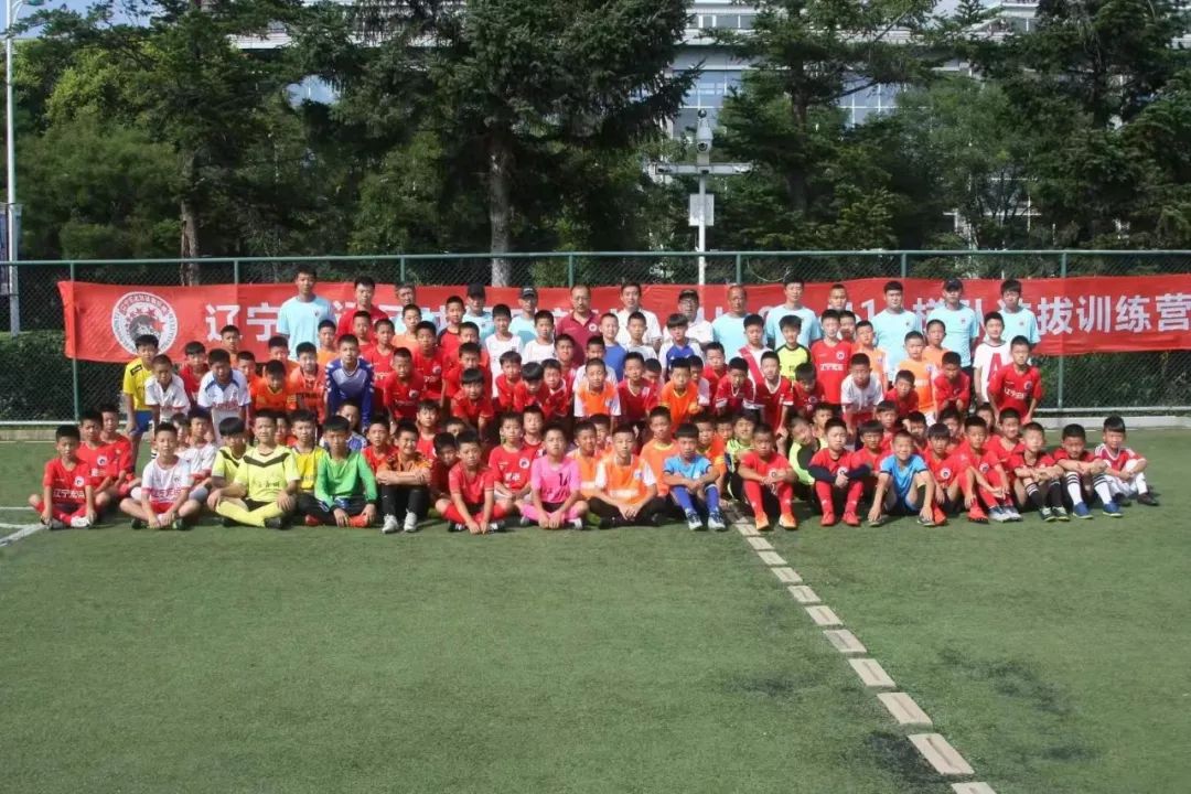 大连足球u12青训,辽宁宏运足球俱乐部99年
