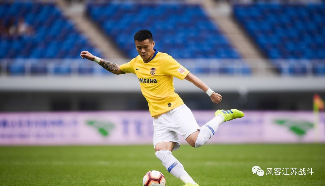中国足球苏宁三将首发,特谢拉江苏苏宁进了几个球