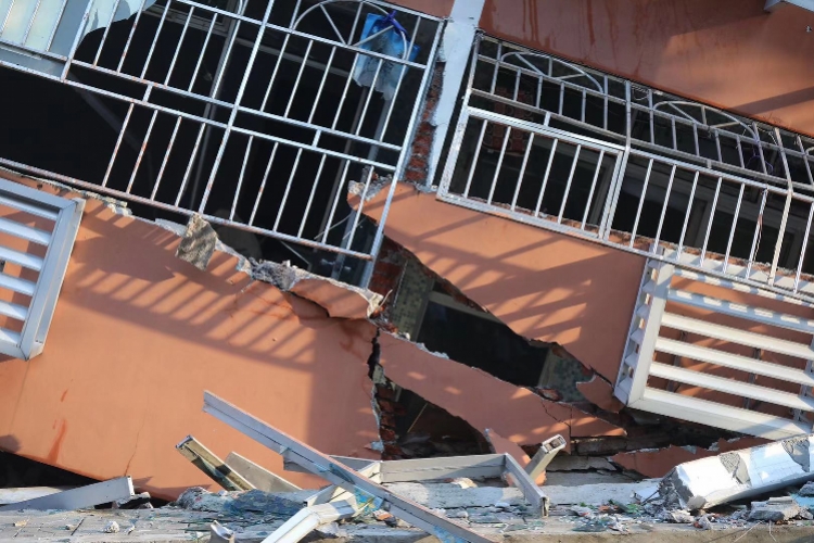 深圳房屋倒塌最新消息,深圳公寓坍塌房价反涨