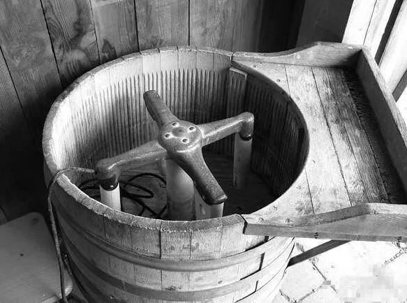 最早的洗衣机是怎么来的,全自动洗衣机最早出来多少年了