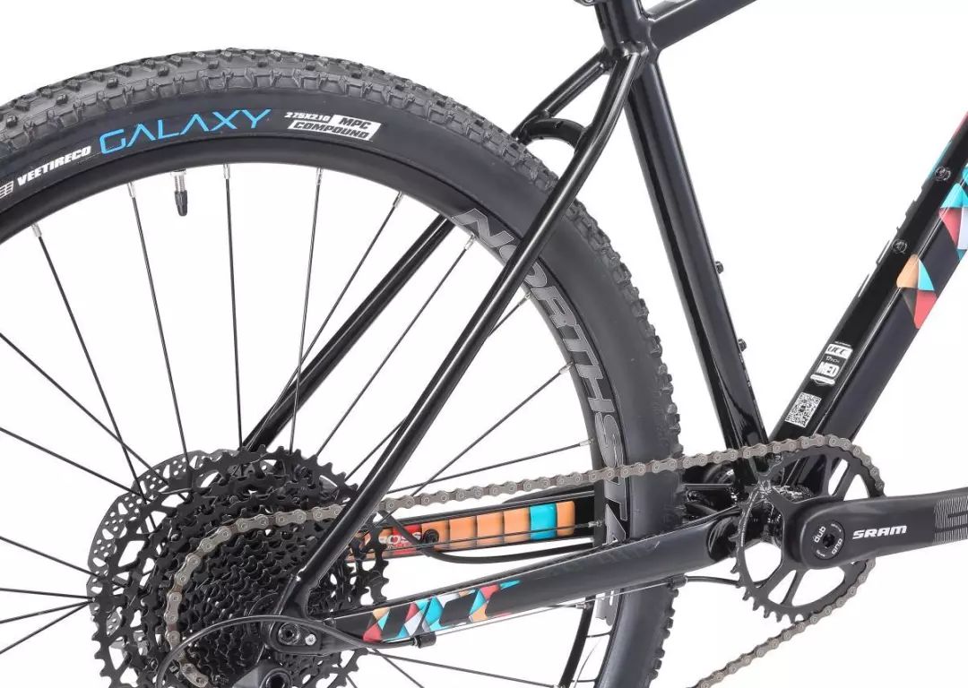 ucc德曼特xc停产了吗,ucc德曼特xc和捷安特800