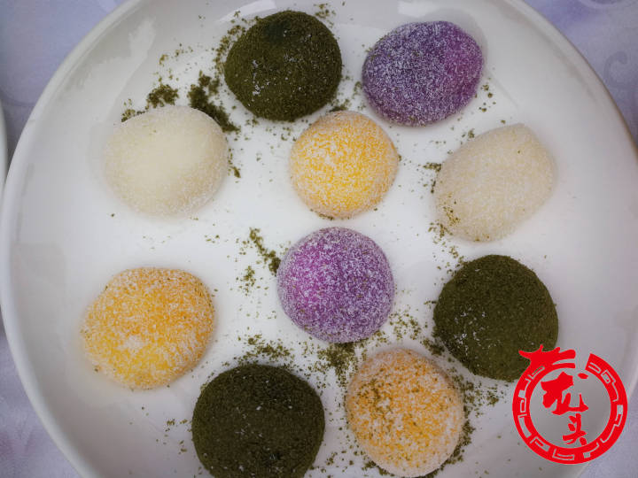 庆祝新中国成立70周年繁荣昌盛,庆祝新中国成立70周年新华网