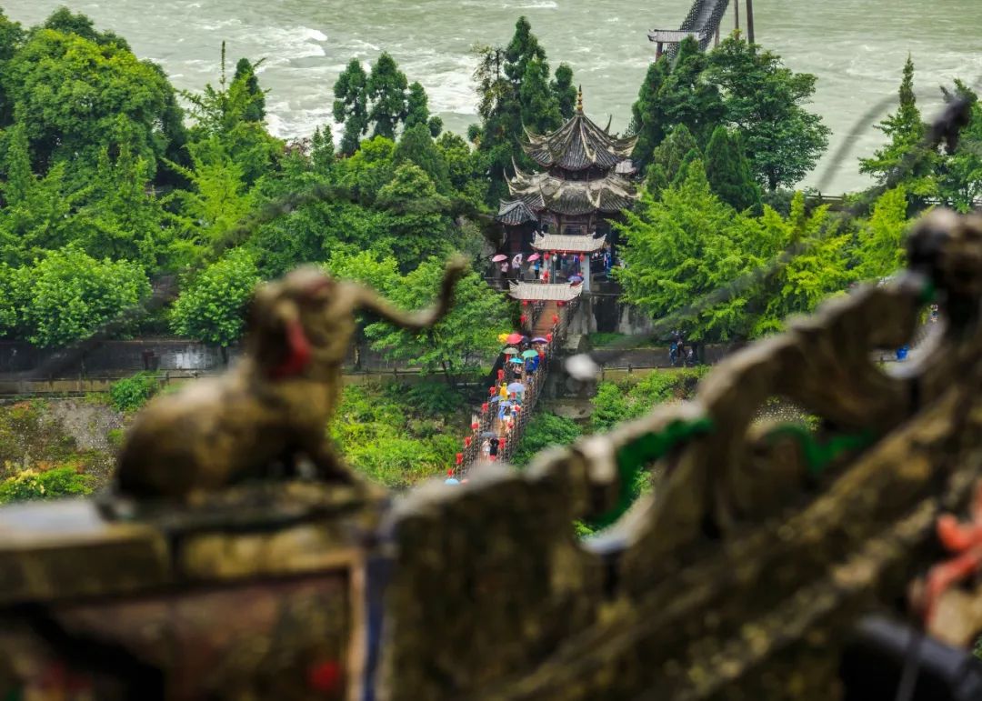 四川天府之国跟都江堰有关系吗,为什么四川没有担担面