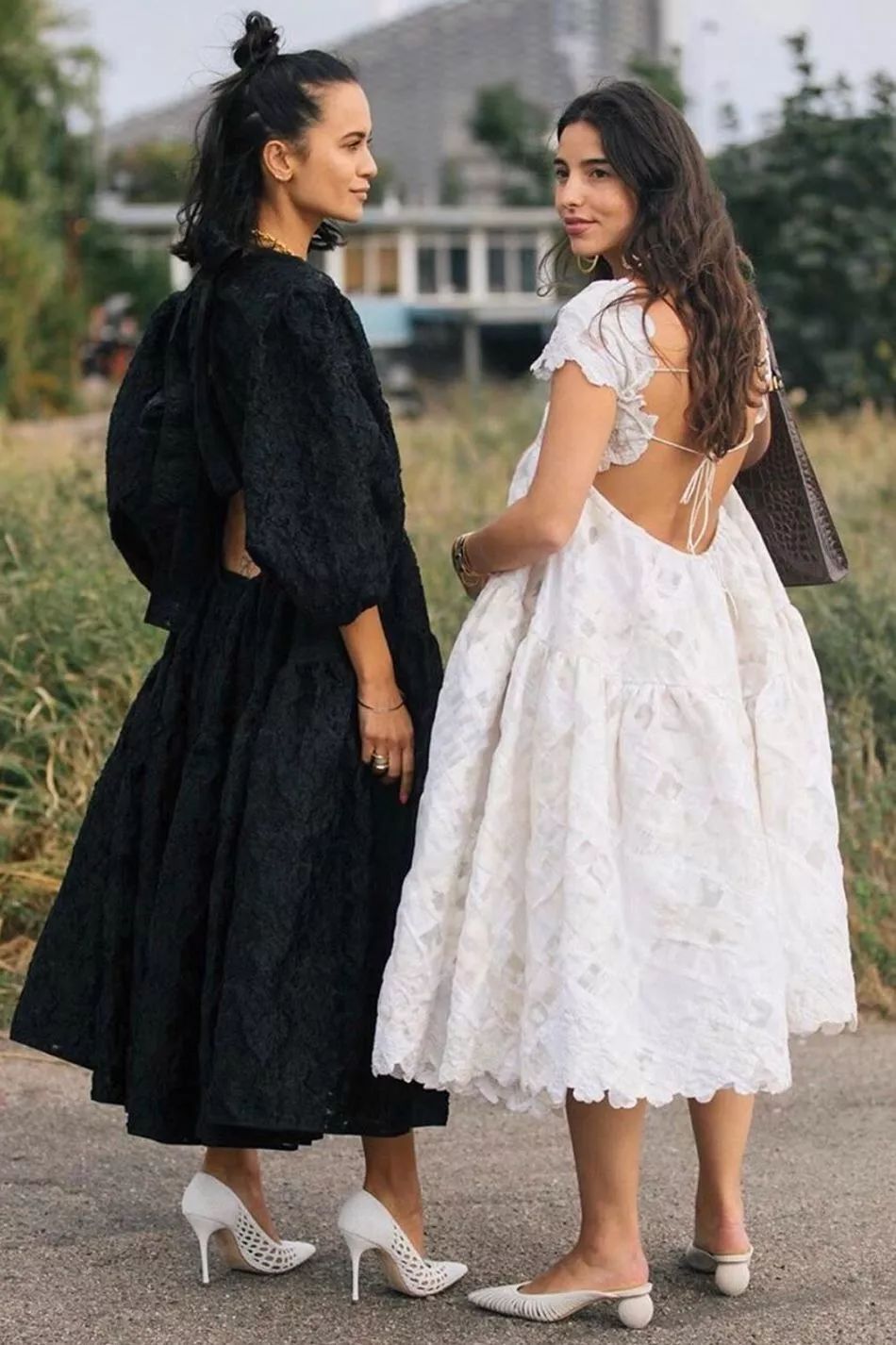 秋冬黑红裙子大码胖mm显瘦遮肉,今年最火的裙子显瘦遮肉