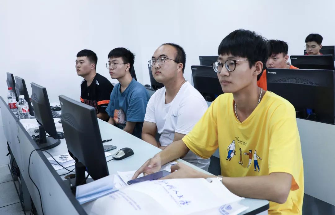 和室友相处不好怎么办,你和室友的关系