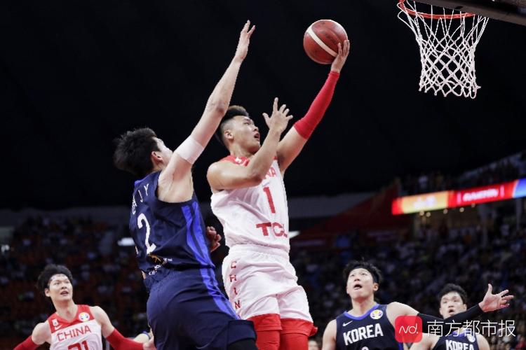 中国男篮赵睿训练外套,中国男篮赵睿发布会消息