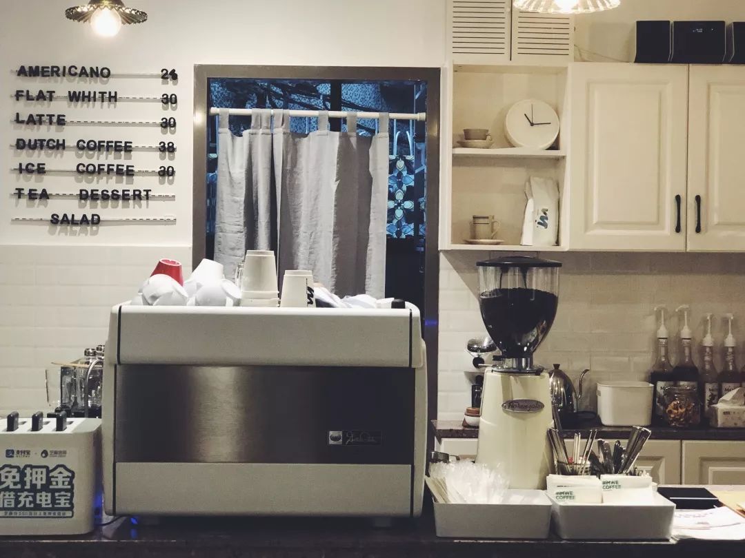 汕头|闹市取静，院子里飘出来虹吸的咖啡香气