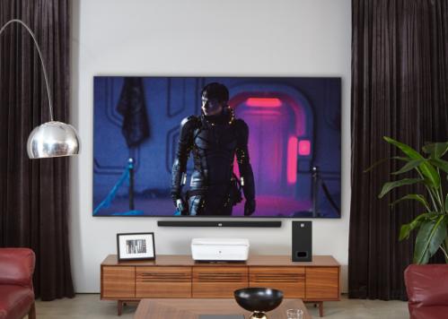 海信的激光电视好还是液晶电视好,100寸选激光电视还是液晶电视