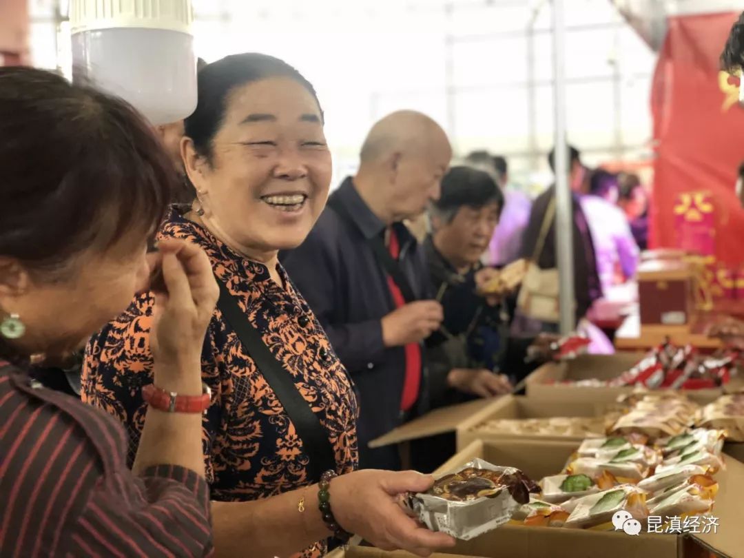精选10款滇式月饼品牌产品,月饼新兴品牌如何突围